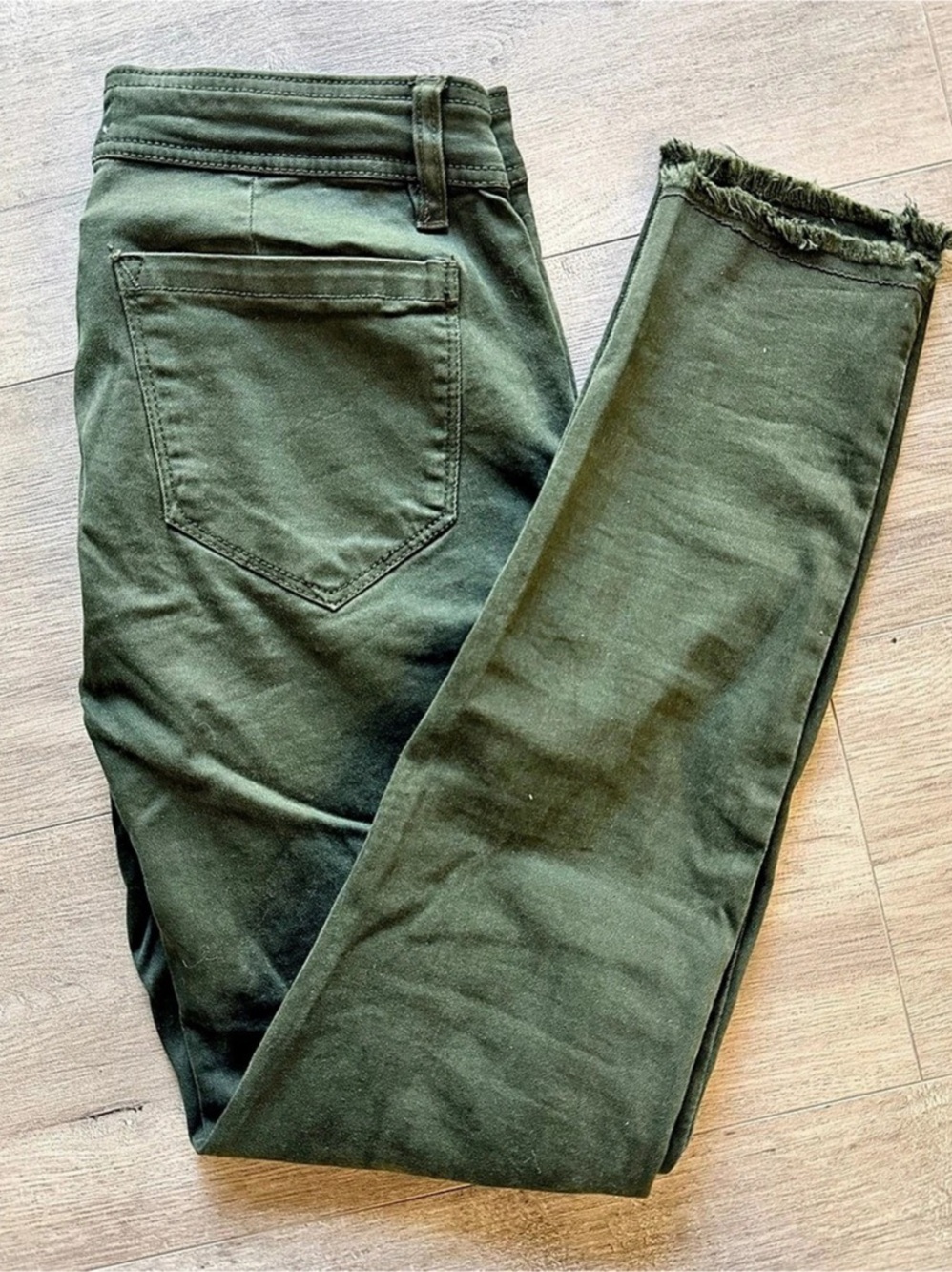 NWOT kensie Jeans Olive Green Skinny Waist 27